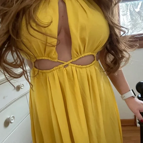 Gold maxi dress - Picture 5 of 8